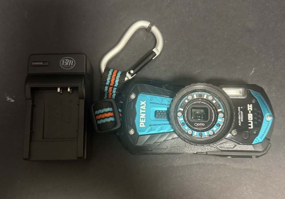 Pentax WG-II WG-2 16MP Waterproof Digital Camera Point And Shoot Blue Tested